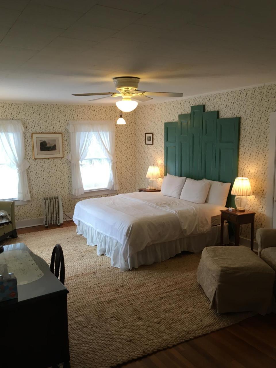 Bed and Breakfast House On Chase Creek Shelter Island Heights Екстер'єр фото