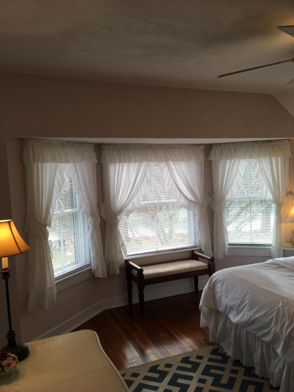Bed and Breakfast House On Chase Creek Shelter Island Heights Екстер'єр фото